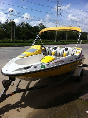 เรือขับสนุกมาก SeaDoo Jet Boat Sportster ปี 04  พร้อมเทเลอร์