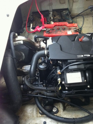 เรือขับสนุกมาก SeaDoo Jet Boat Sportster ปี 04  พร้อมเทเลอร์