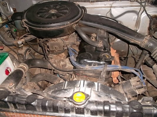 รถครอบครัวนิสสัน บิ๊กเอ็ม 4 ประตู Z16 ติดแก๊สแล้ว พร้อมใช้