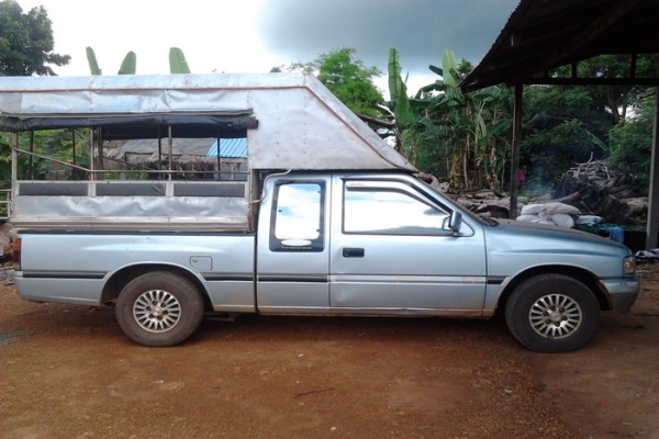 ขาย กระบะแค็ป หน้าหนู ไฟฟ้า ปี39/96 มังกรทอง2.5 ตัวท็อป กระจกไฟฟ้า แอร์ พ.พาวเวอร์ ภายในดี เครื่องแน่น ประหยัด ช่วงล่างดี คัสซีสวย ยางดี มีหลังคาโคยสาร พร้อมลุยงาน ***ขายแล้วครับ ขอบคุณ Truck2hand