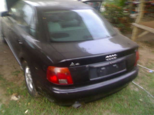 AUDI A4 1.8 à¸›à¸µ38 à¸­à¸­à¹‚à¸•à¹‰ à¹€à¸žà¸²à¹€à¸§à¸­à¸£à¹Œ à¹„à¸Ÿà¸Ÿà¹‰à¸²