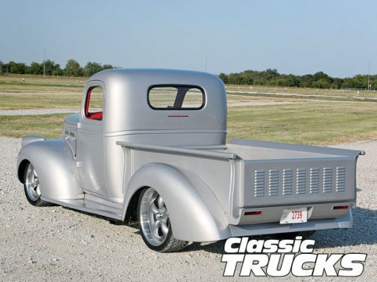 ขายรถเชฟโรเล็ตปีลึก 1941 พร้อมเอาไปทำสวย ขายรถเชฟโรเล็ตปีลึก 1941 พร้อมเอาไปทำสวย