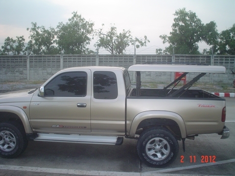 TOYOTA PRERUNNER 2.5E AUTO D4Dขาย335000 บาท