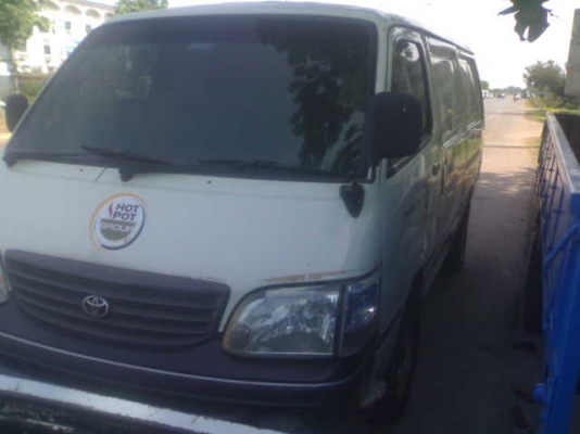TOYOTA HIACE 2.8 เพาเวอร์ ปี 47