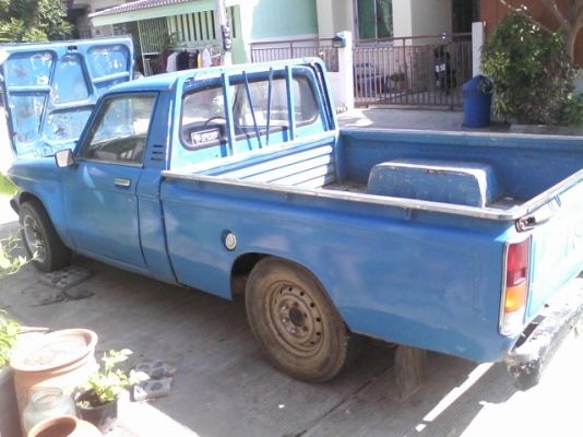 ขาย isuzu kb 20