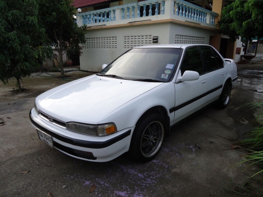 ขายรถ honda accord เครื่อง F22B Vtec สีขาวสวยๆ ราคา 95,000 บาท ++++++++