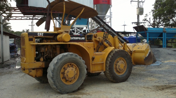 ขาย รถตัก CAT  สภาพพร้อมใช้งาน