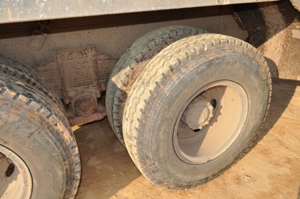 ขายดาวน์ Hino Mega 320 แรงม้า / 2 เพลา มีระบบลากพ่วง