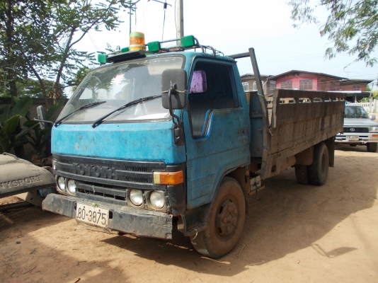 TOYOTA DYNA 115 เครื่องดี คัดซีสวย รถเดิมบาง (ต้องไปเก็บรายละเอียดหัว) ขายตามสภาพ