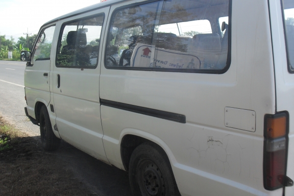 รถตู้ toyota รถตู้ toyota