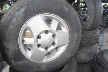 ขายล้อแมกพร้อมยาง5500บ