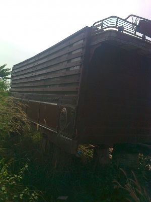 ต้องการขาย กระบะสิบล้อสวย ๆ ต้องการขาย กระบะสิบล้อสวย ๆ