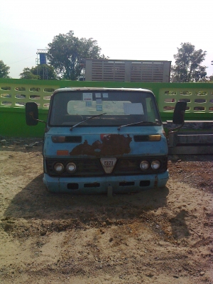 ต้องการขายหัวรถหกล้อ