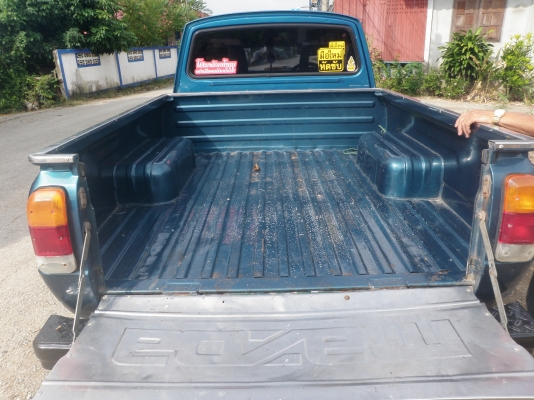 mazda suppercab 1400 มีแอร์ ภาษีเต็ม  ปี 94  พร้อมใช้ครับ