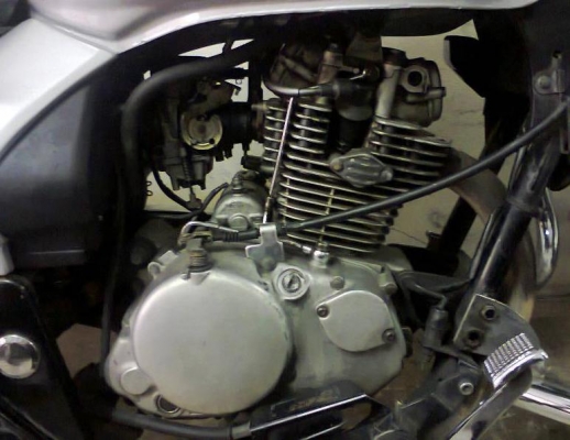 ขายKawasaki Boss 175cc สีเทา จดทะเบียนปี43  พรบ.หมด เม.ย.56