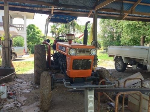 ขาย KUBOTA L280 รถบ้าน สภาพดีครับ ขาย KUBOTA L280 รถบ้าน สภาพดีครับ