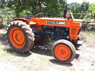 ขาย KUBOTA L280  รถบ้าน สภาพดีครับ