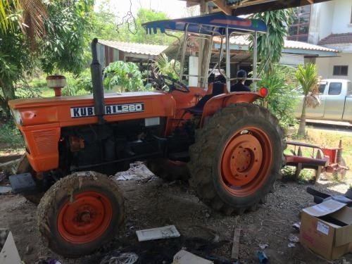 ขาย KUBOTA L280 รถบ้าน สภาพดีครับ ขาย KUBOTA L280 รถบ้าน สภาพดีครับ