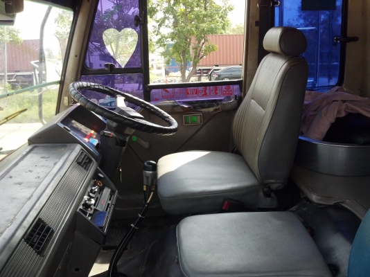 ขายสิบล้อลากคัสซีสองเพลา FUSO FN527 ยูโร1 เครื่องเทอร์โบอินเตอร์ 225 แรงม้า