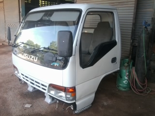 หัวรถ npr การ์ตูน  120