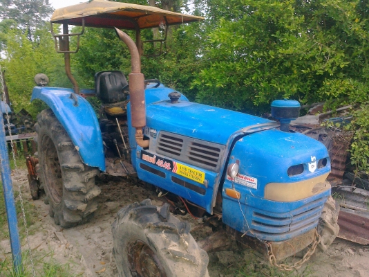 ขายรถไถแช้มป์424 4WD ราคาถูก