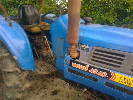 ขายรถไถแช้มป์424 4WD ราคาถูก