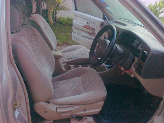 ขายรถที่บ้าน พร้อมใช้ ขับแน่นเหมือนรถใหม่ไม่เคยชน ปี 2004 ตัวท๊อปฟูลอ๊อฟชั่น