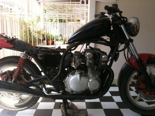 ล้มโปรเจ็คครับ ขาย suzuki gs650 8วาล์ล