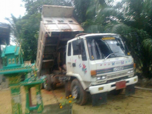 10ล้อดั้มISUZU ROCK 165 ช่วงล่างใหญ่ คัซซีสวย