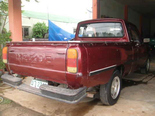 ขาย มาสด้า 1300 สีแดง เดิมๆๆ ทะเบียนเต็มพร้อมโอน