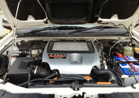 D' MAX HILANDER 4 ประตู 3000 VGS Turbo ออโต้