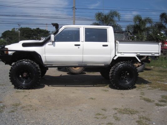 ขายโตโยต้าคานแข็ง YN พร้อมลุย ขายโตโยต้าคานแข็ง YN พร้อมลุย