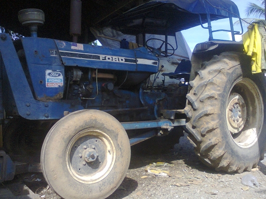 ขายเครื่องปลูกอ้อยกลกิจ บ้านโป่งตัวใบกลบจานหัวหมูคู่