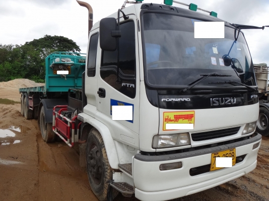 ขาย ด่วน  รถ 6 ล้อ หัวลากพร้อมหางพื้นเรียบยาว 7.20 เมตร  ISUZU  FTR   220  แรง  ปี  47  แยกหัว-หาง ขายก็ได้