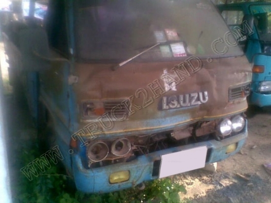 รถบรรทุก 6 ล้อ ยี่ห้อ ISUZU 85 แรงม้า