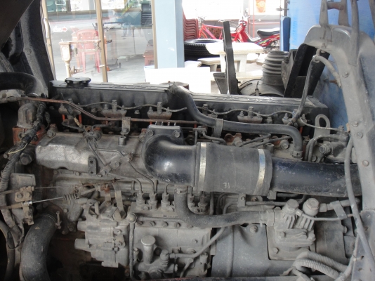 ขายรถสิบล้อร๊อกกี้ เพลาเดียวร่อง FVM12MY เครื่อง 195