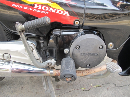 Honda wave100 ปี 48 สีดำ 18500 บาท 0880983276