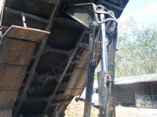 รถบรรทุก 10 ล้อดั๊มพ์ ยี่ห้อ HINO รุ่น FM1J 210 แรงม้า มีสโลกลาง รถบรรทุก 10 ล้อดั๊มพ์ ยี่ห้อ HINO รุ่น FM1J 210 แรงม้า มีสโลกลาง