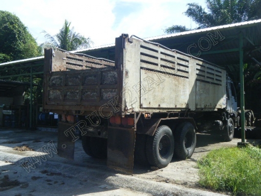 รถบรรทุก 10 ล้อดั๊มพ์ ยี่ห้อ HINO รุ่น FM1J 210 แรงม้า มีสโลกลาง รถบรรทุก 10 ล้อดั๊มพ์ ยี่ห้อ HINO รุ่น FM1J 210 แรงม้า มีสโลกลาง