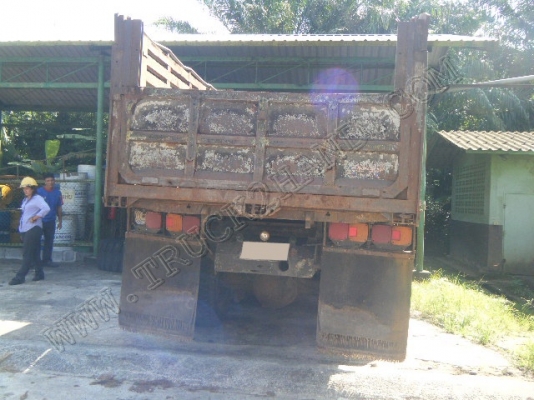 รถบรรทุก 10 ล้อดั๊มพ์ ยี่ห้อ HINO รุ่น FM1J 210 แรงม้า มีสโลกลาง รถบรรทุก 10 ล้อดั๊มพ์ ยี่ห้อ HINO รุ่น FM1J 210 แรงม้า มีสโลกลาง