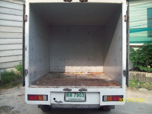 ขายตู้แห้ง isuzu dmax ปี2006 ขาย 20,000 บาท