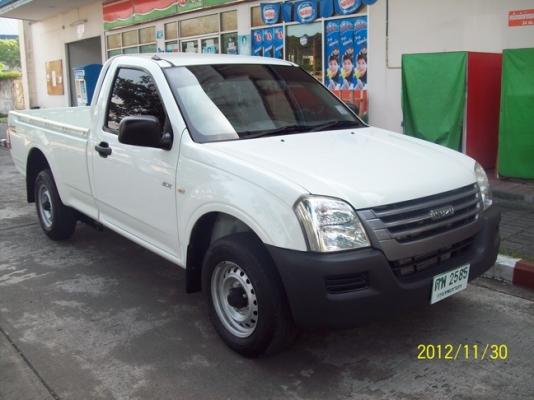 2.5 SPARK EX D-MAX POWER ปี 2006 เกียร์ธรรมดา พวงมาลัยเพาเวอร์ เบาะหนัง กระจกมือหมุน เครื่อง 2500 CC.เครื่องแน่น กระบะสวย สภาพพร้อมใช้ หน้าหลังเดิม