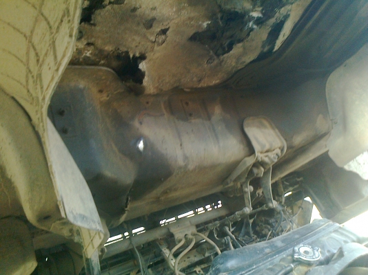 isuzu NPR 115 กระบะคาร์โก้ ยาว 5 เมตร