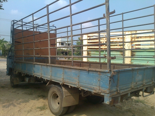 isuzu NPR 115 กระบะคาร์โก้ ยาว 5 เมตร