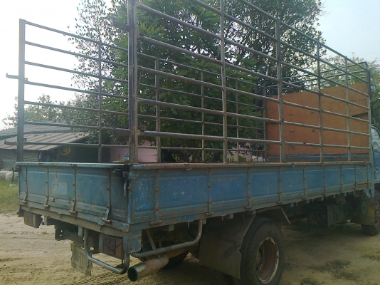 isuzu NPR 115 กระบะคาร์โก้ ยาว 5 เมตร