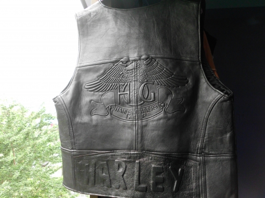 เสื้อหนังแท้ไว้ไส่ขับรถ750ทุกตัว