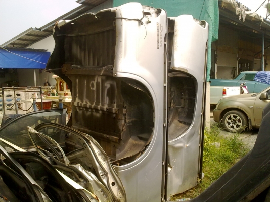 ขายเหมากระบะของ D-Max ตอนเดียว 4 ลูก ขายเหมากระบะของ D-Max ตอนเดียว 4 ลูก