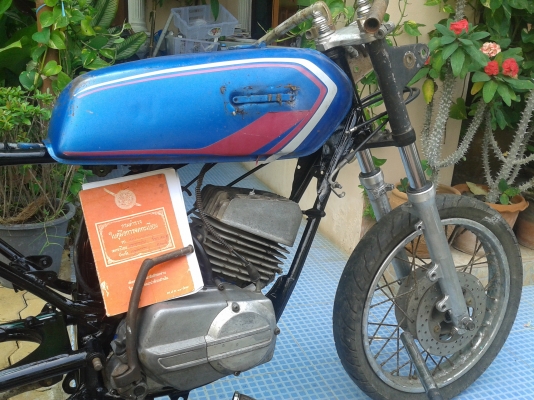 YAMAHA RX100 (ขายแบบขาดทุนไปเลย)คอรถคลาสสิคห้ามพลาด YAMAHA RX100 (ขายแบบขาดทุนไปเลย)คอรถคลาสสิคห้ามพลาด