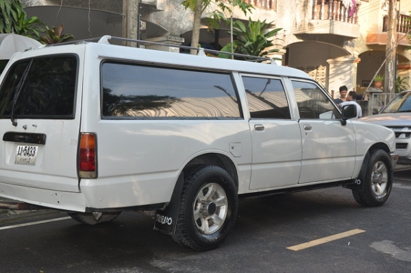 ขาย ISUZU KB VAN เครื่อง ISUZU 2700 แห้งๆ แรงๆ ประหยัด พร้อมใช้งาน