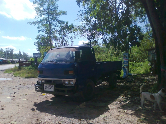 ขายด่วน..รถสี่ล้อ ISUZU ELF เครื่องยนต์ อีซูสุ 74 แรงม้า.